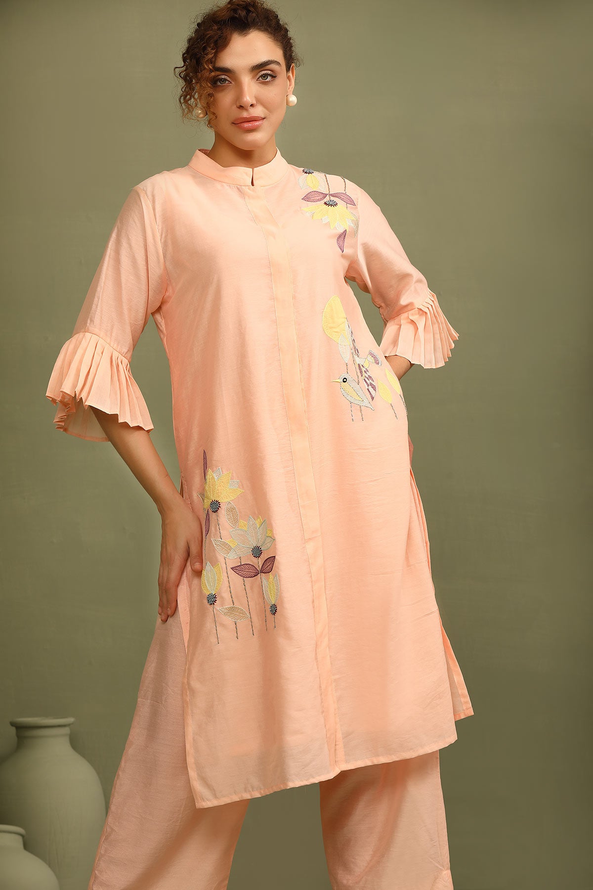 Mandrin collar peach chanderi applique work kurti tunic with pallazo