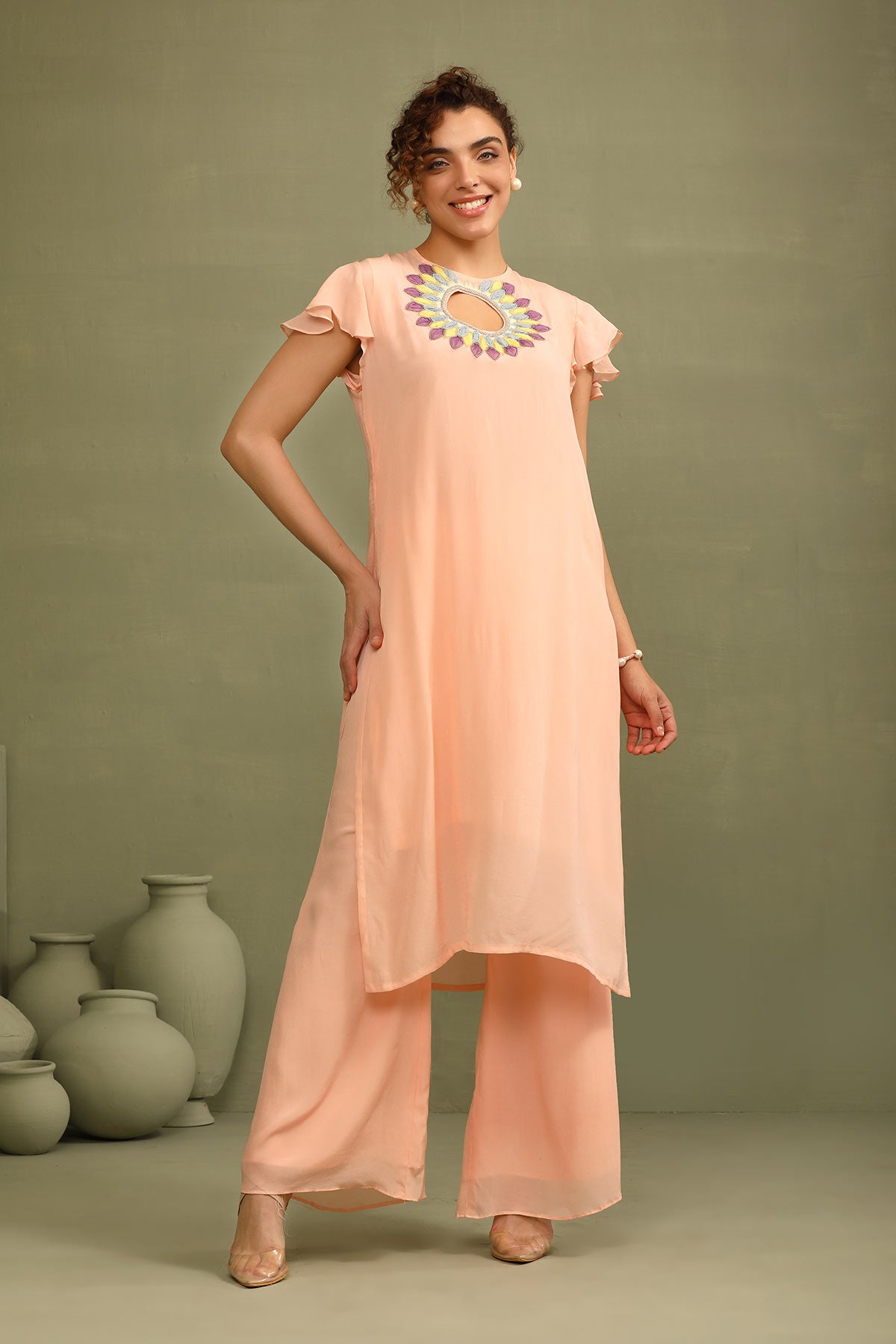 colour-block flower applieque neckline kurti with pallazo set