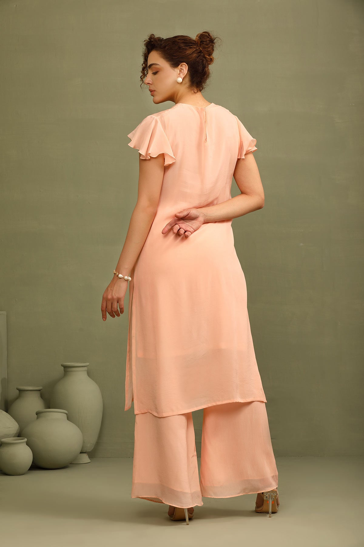 colour-block flower applieque neckline kurti with pallazo set