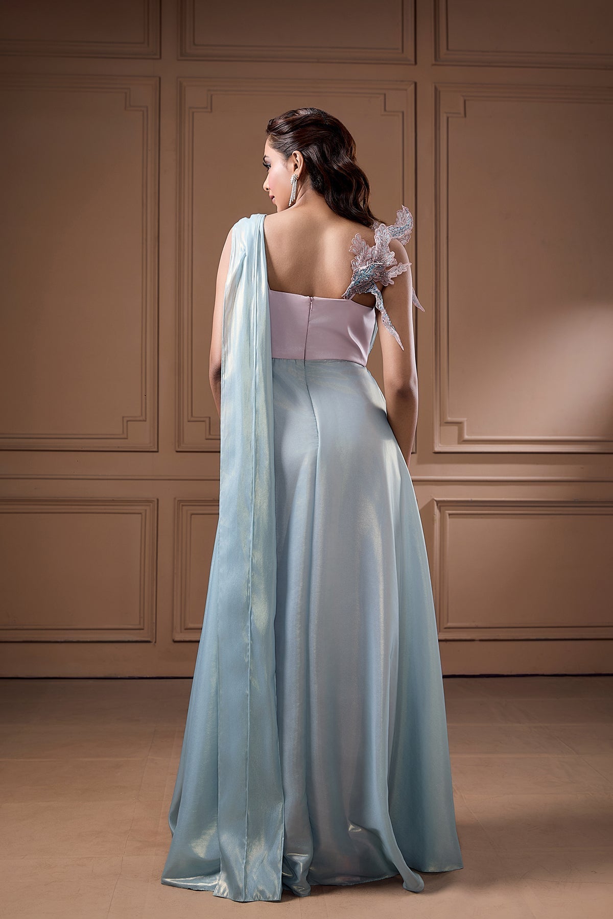 FAIRY LIKE EMBELLISHED CORSET STYLE DRAPING GOWN
