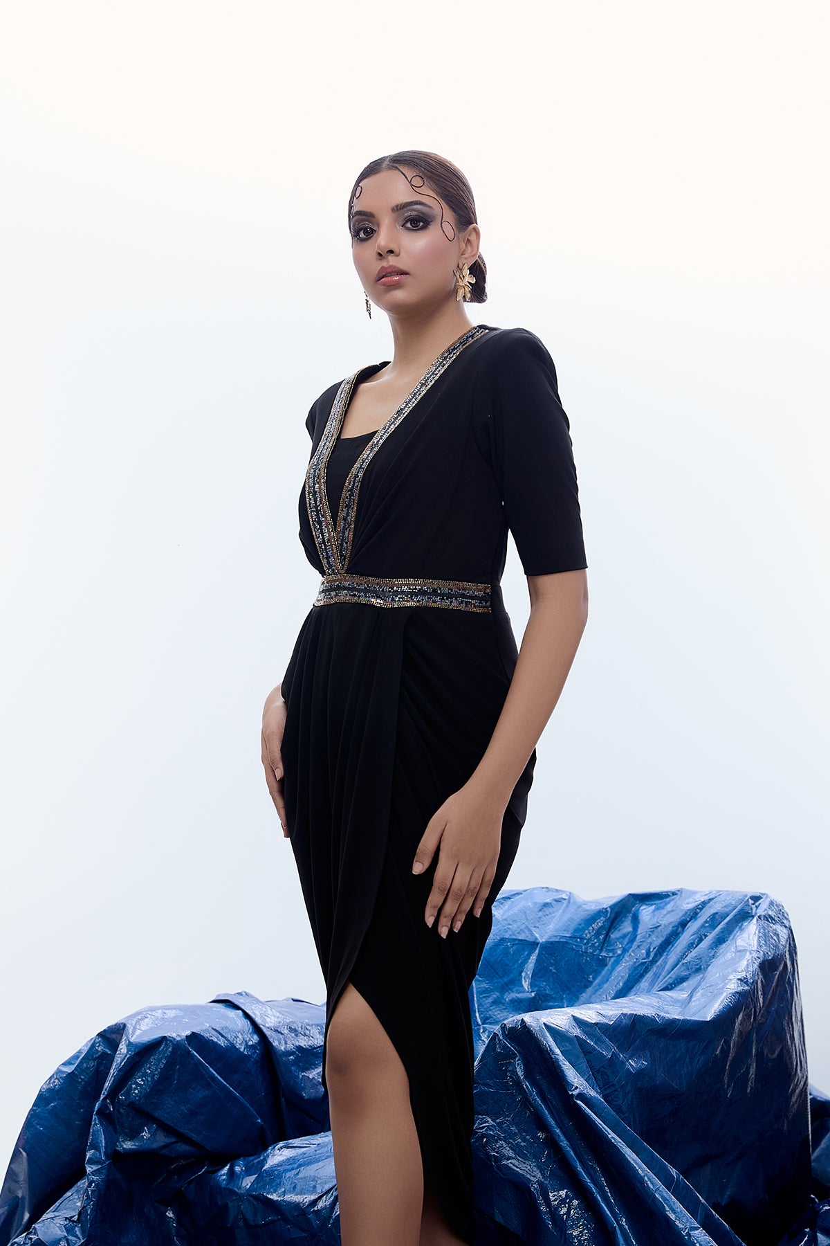 V-NECK DRAPE DRESS