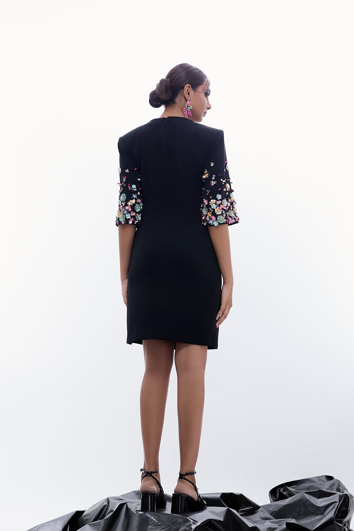 MULTICOLOR QUIRKY SLEEVED DRESS