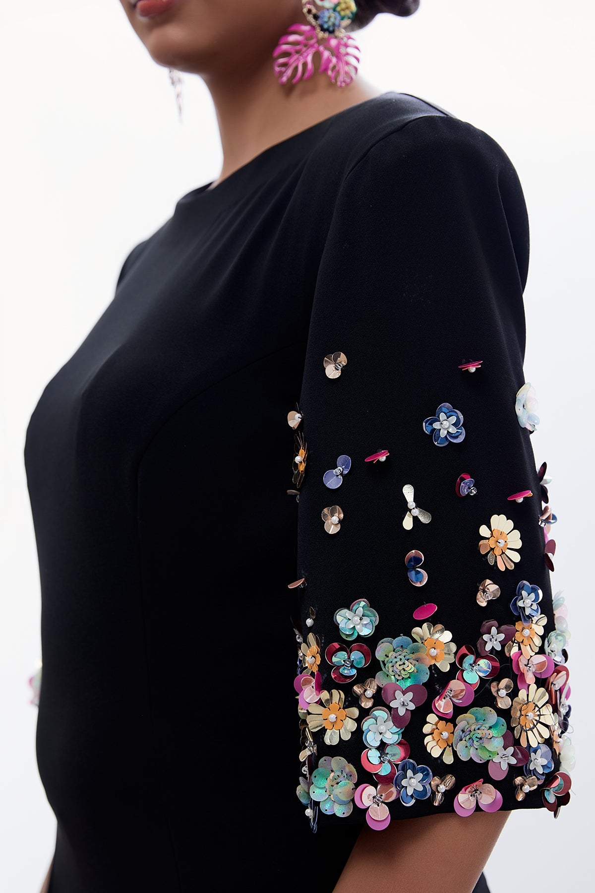 MULTICOLOR QUIRKY SLEEVED DRESS
