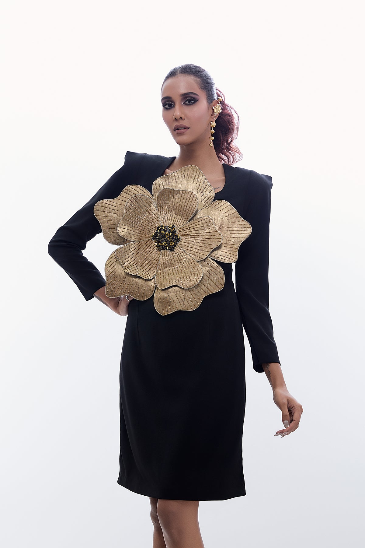 GOLDEN FLOWER SHEATH DRESS