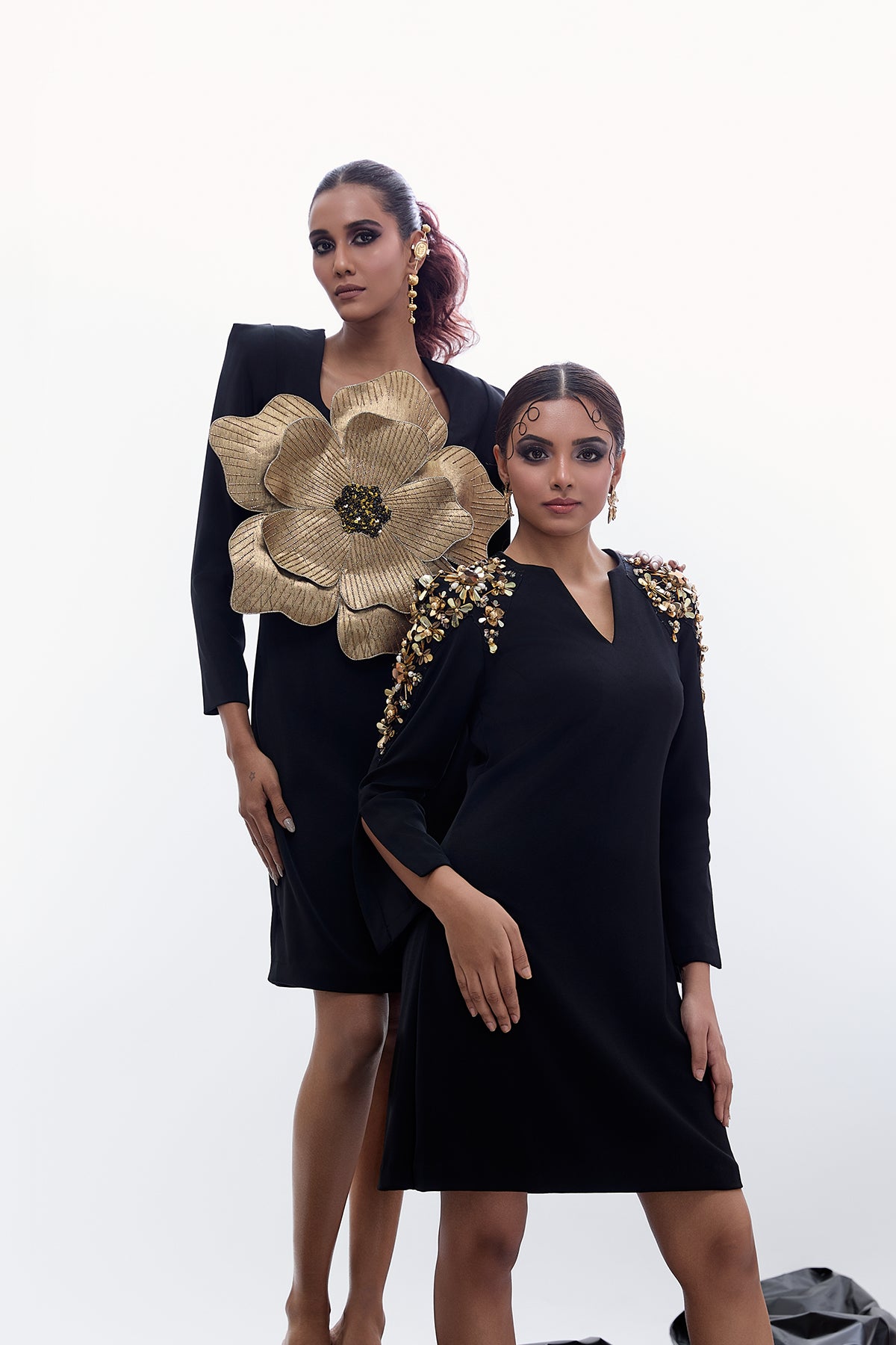 GOLDEN FLOWER SHEATH DRESS