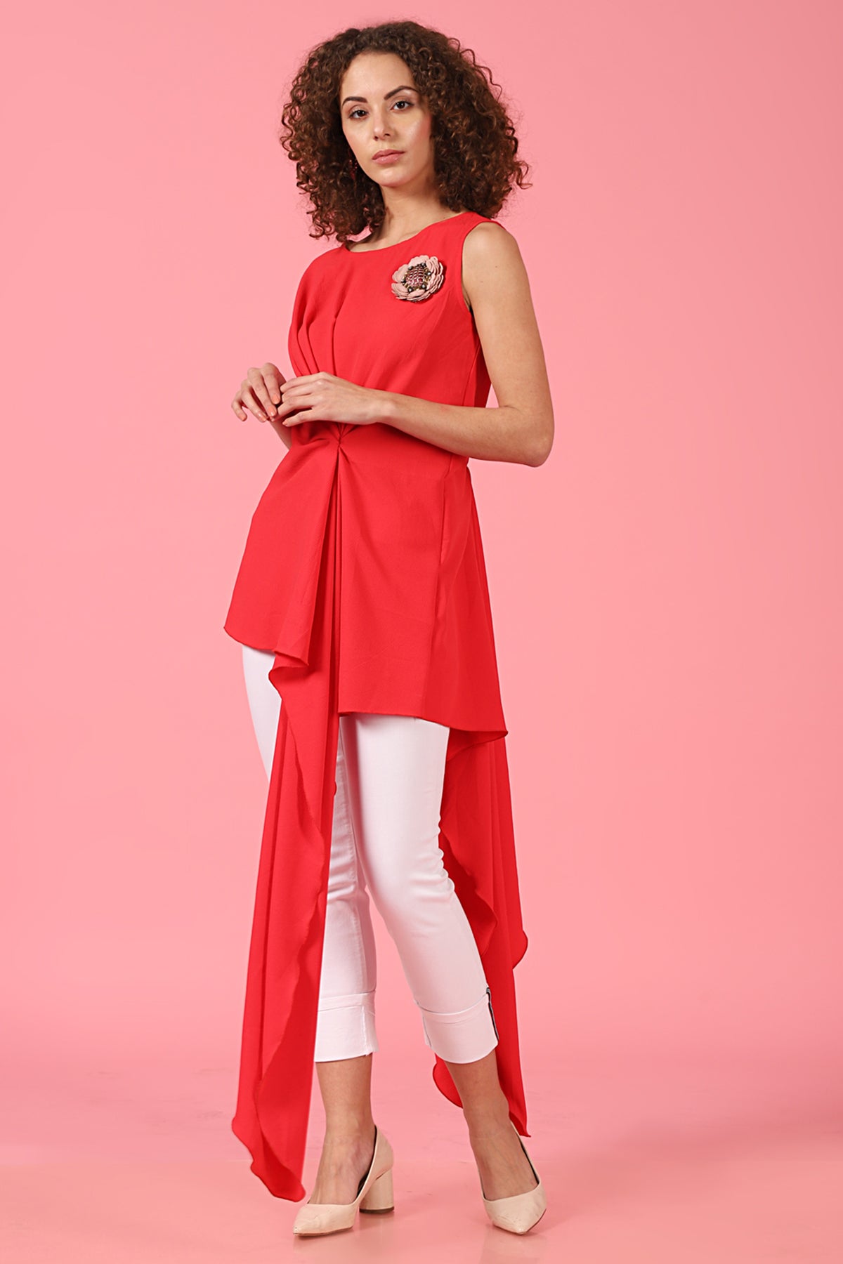 Asymmetric pink Twisted knot Top