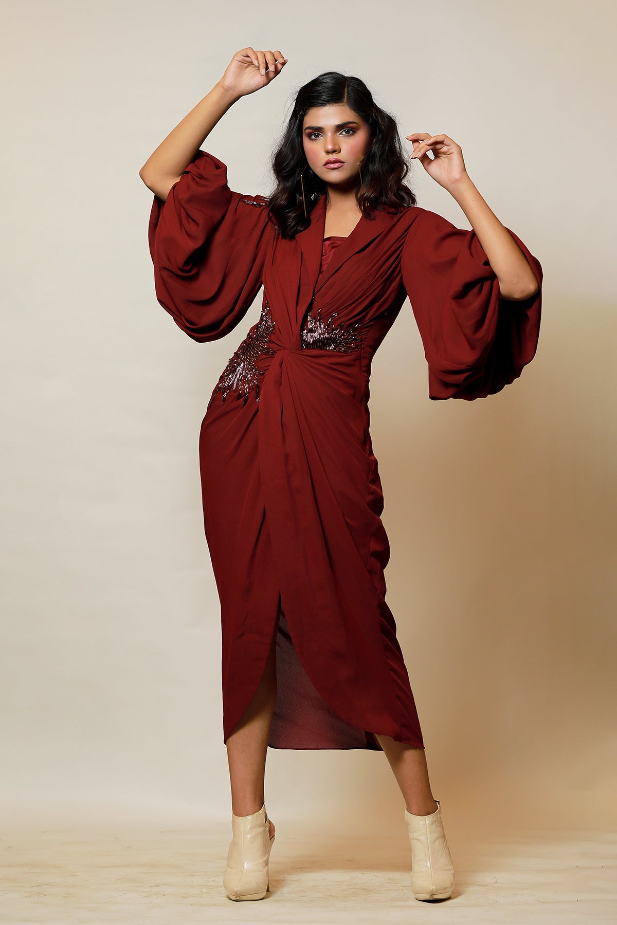 Wine lantern sleeves knot dress