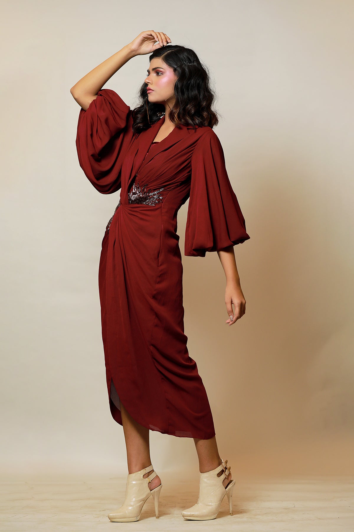 Wine lantern sleeves knot dress