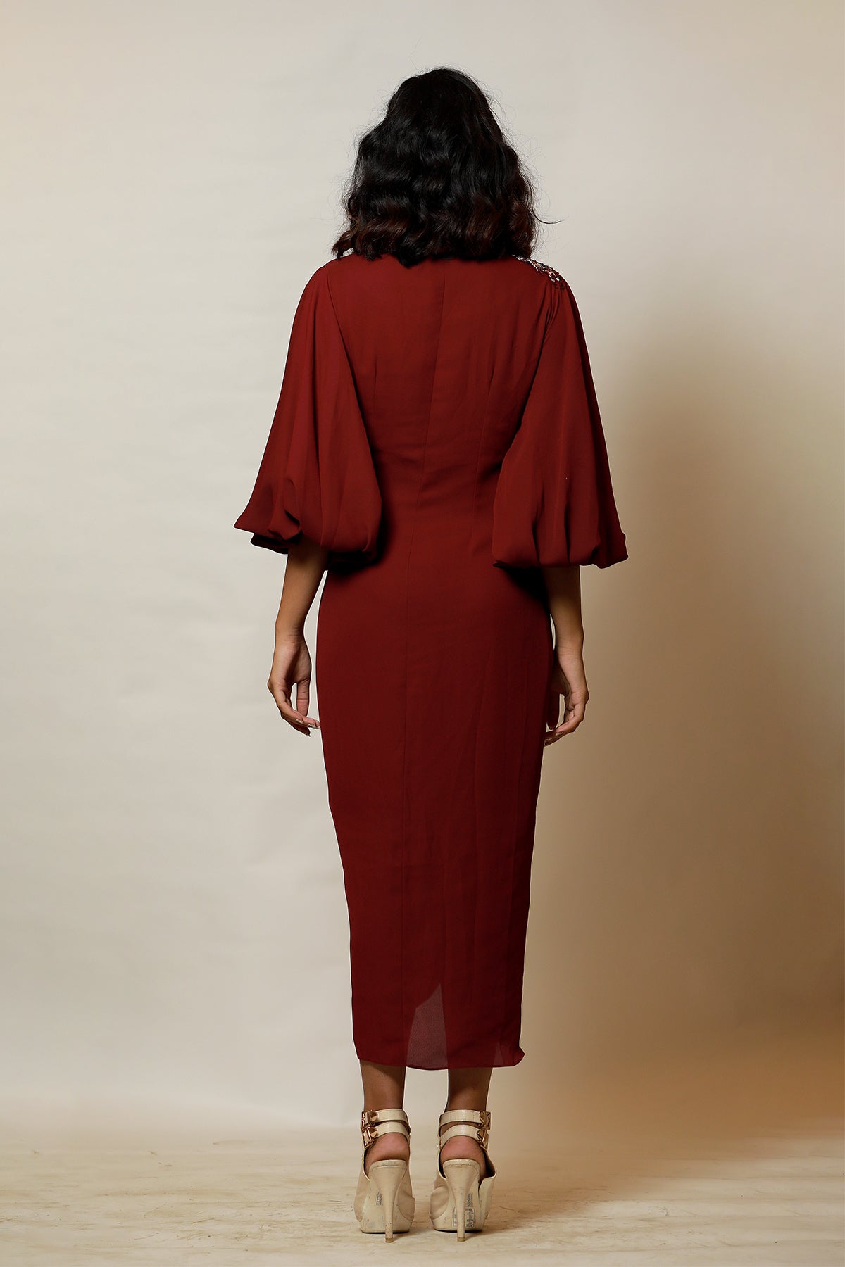 Wine lantern sleeves knot dress