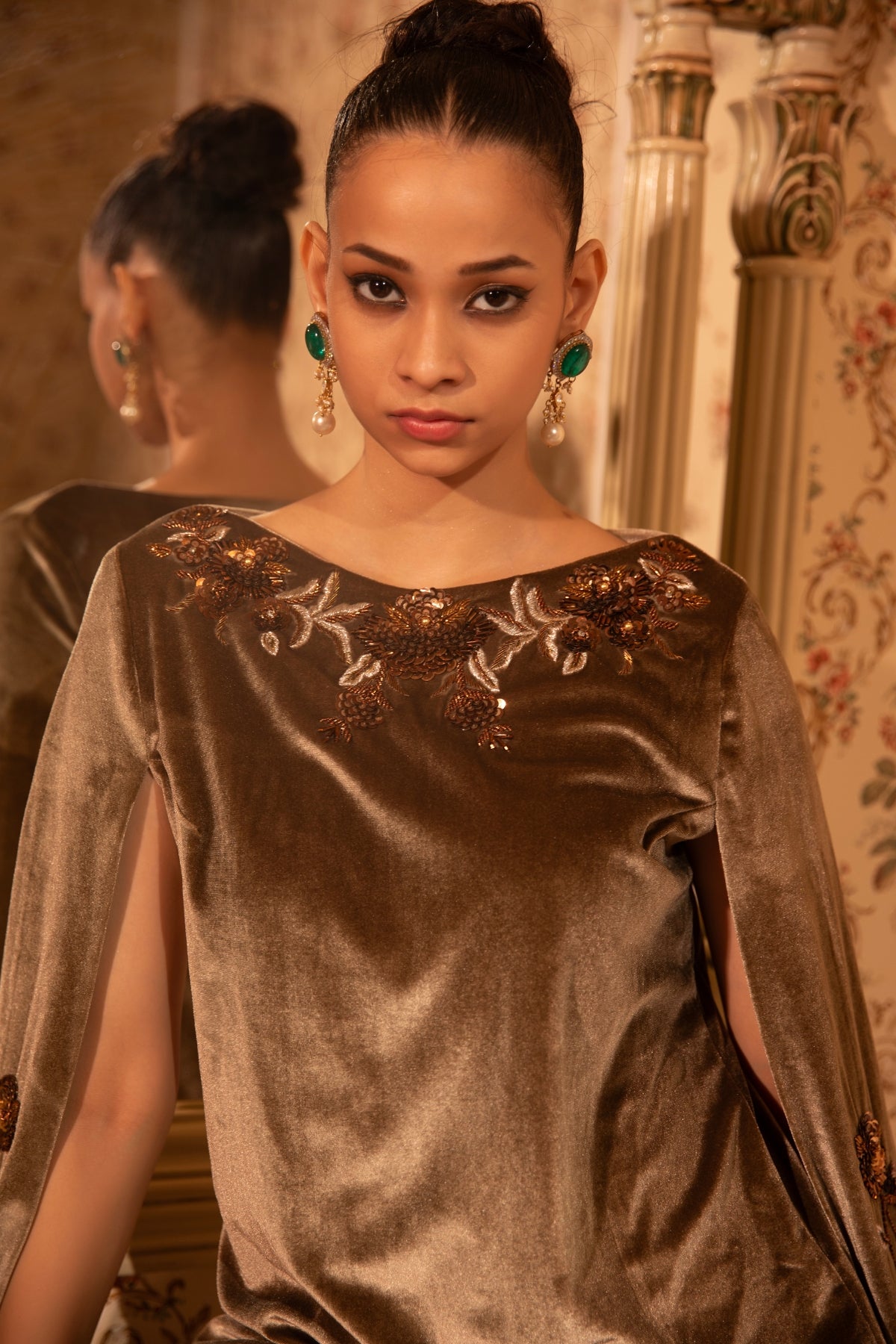 GOLD BAROQUE VELVET CAPE WITH TROUSERS