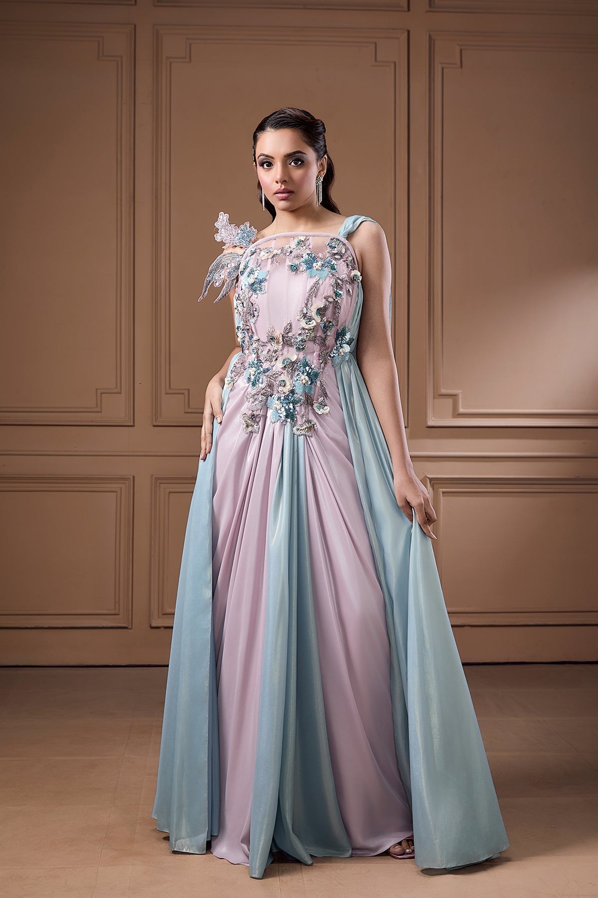 FAIRY LIKE EMBELLISHED CORSET STYLE DRAPING GOWN